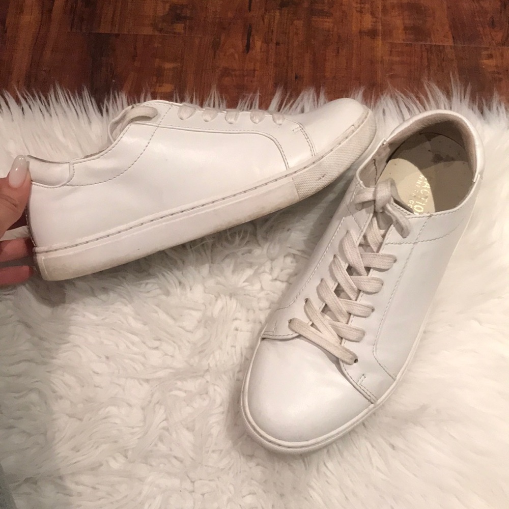 Kenneth Cole Reaction white sneakers